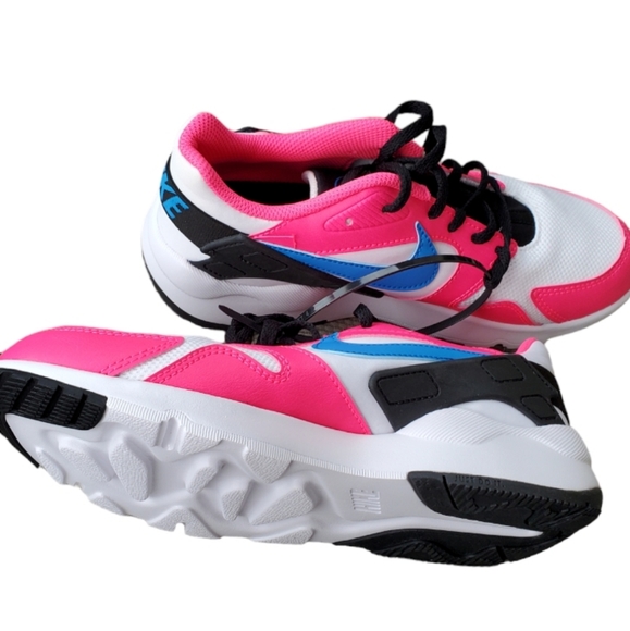 Nike LD Victory Sneakers - Picture 5 of 5